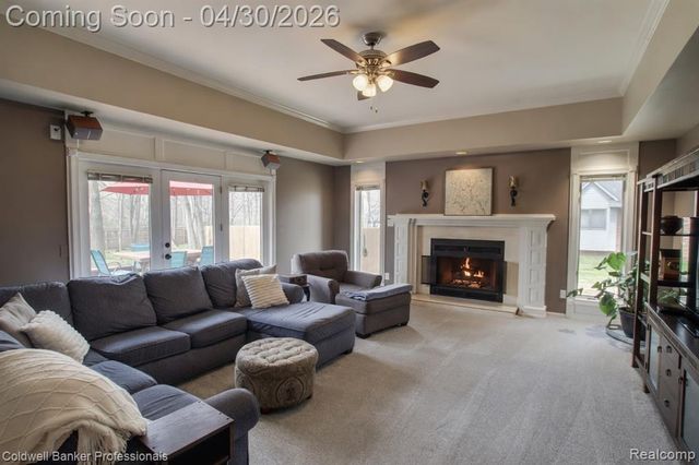 1345 Kings Pointe Road, Grand Blanc, MI 48439