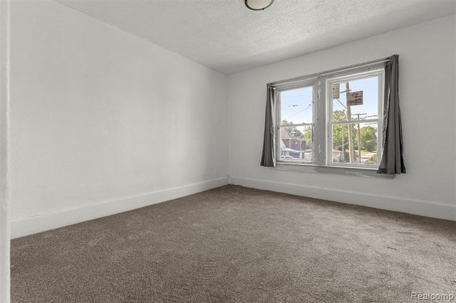 8889 Lane Street, Detroit, MI 48209