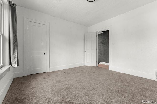 8889 Lane Street, Detroit, MI 48209