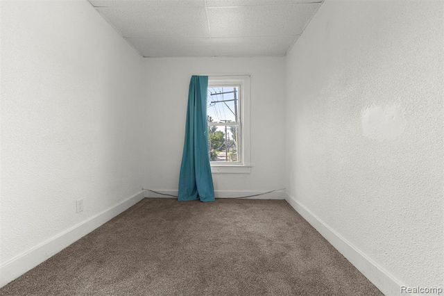 8889 Lane Street, Detroit, MI 48209