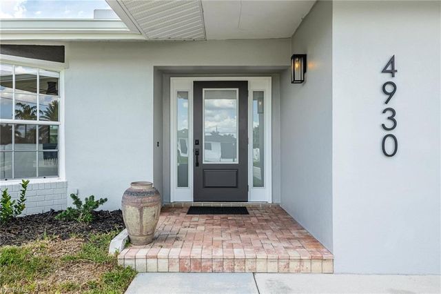 4930 Edith Esplanade, Cape Coral, FL 33904