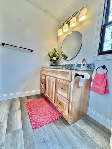 219 S Nine Mile Road, Midland, MI 48640