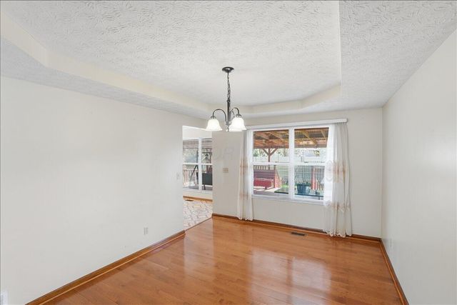 5521 Mirage Drive, Hilliard, OH 43026