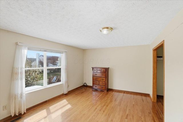 5521 Mirage Drive, Hilliard, OH 43026