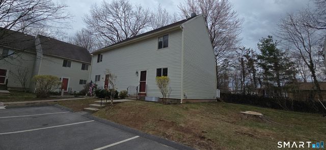 28 Larkspur Drive 28, Cromwell, CT 06416