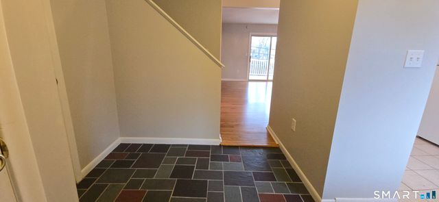 28 Larkspur Drive 28, Cromwell, CT 06416