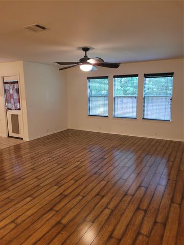 433 Moorhen CV, Leander, TX 78641