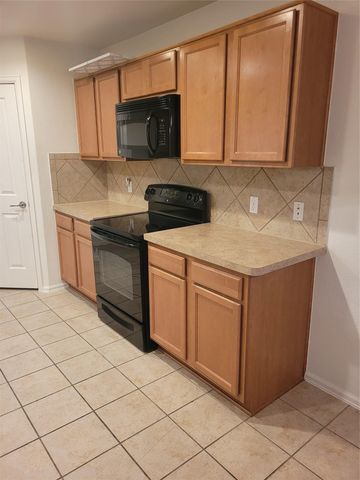 433 Moorhen CV, Leander, TX 78641