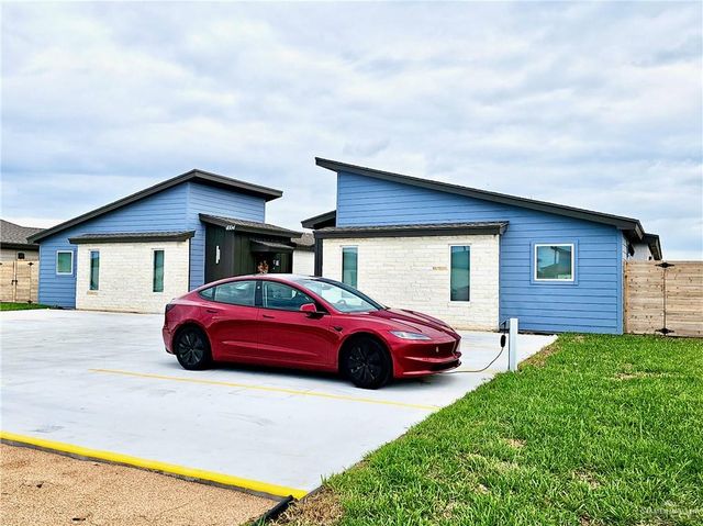 4013 Jenna Lane C, Weslaco, TX 78596