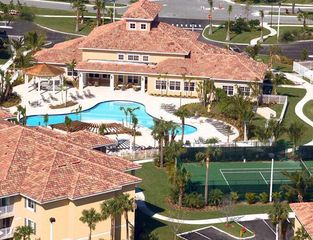 6533 Emerald Dunes Drive 108 W/garage, West Palm Beach, FL 33411