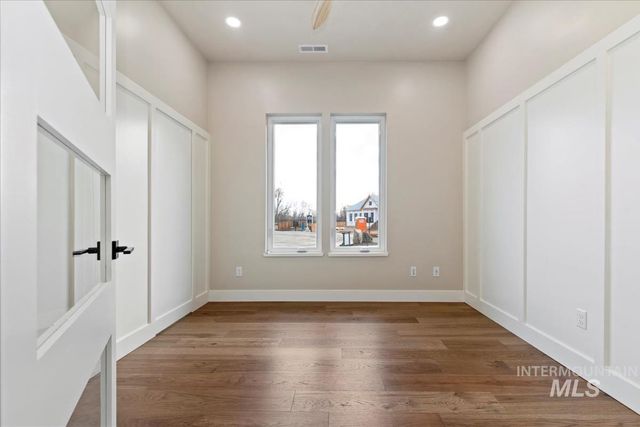 993 S Waning Ln, Eagle, ID 83616