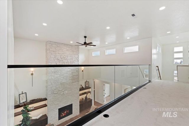 993 S Waning Ln, Eagle, ID 83616