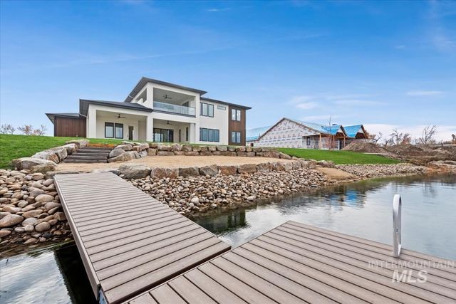 993 S Waning Ln, Eagle, ID 83616