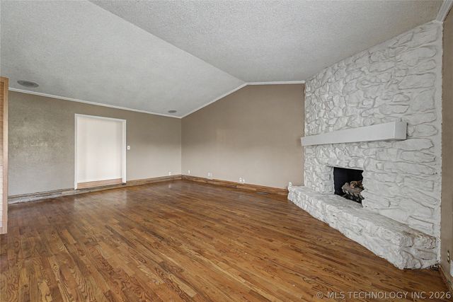 1405 W Young Street, Tulsa, OK 74127