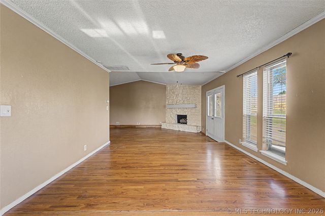 1405 W Young Street, Tulsa, OK 74127