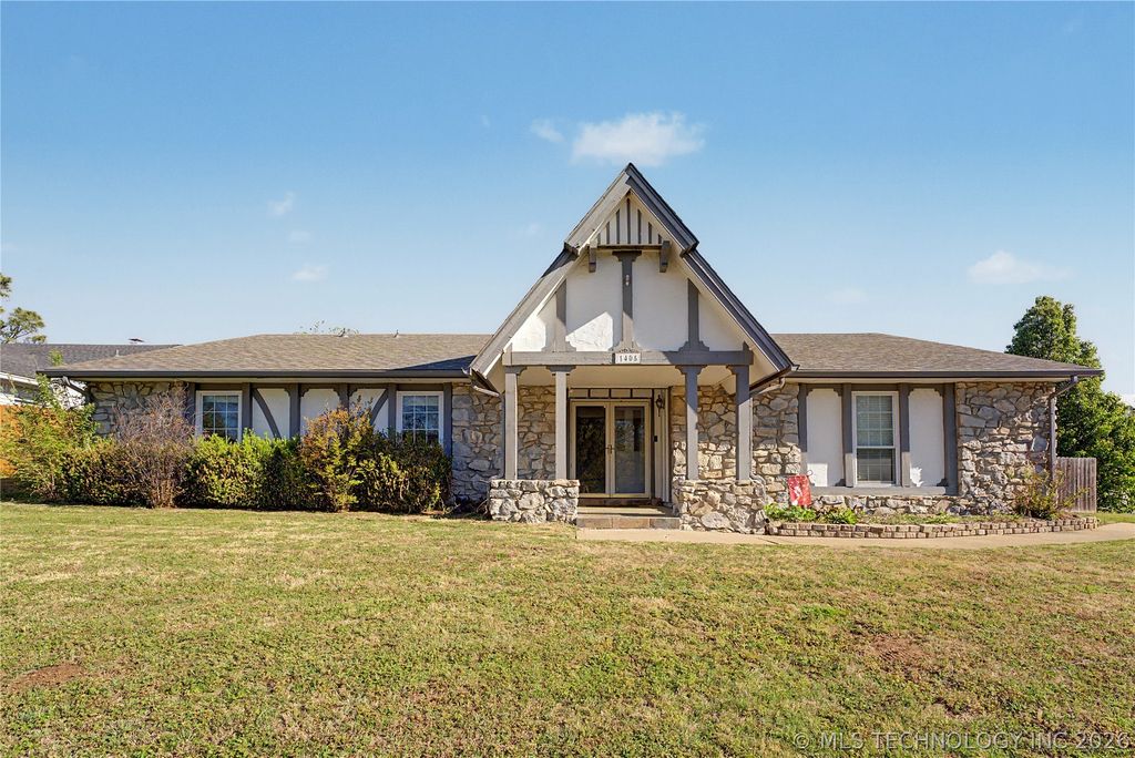 1405 W Young Street, Tulsa, OK 74127