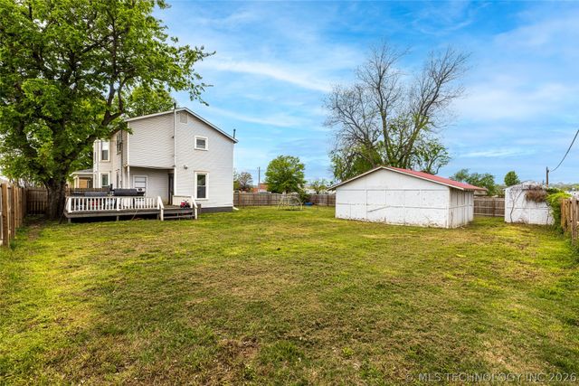 202 W 4th Street, Claremore, OK 74017