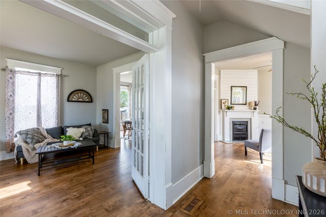 202 W 4th Street, Claremore, OK 74017