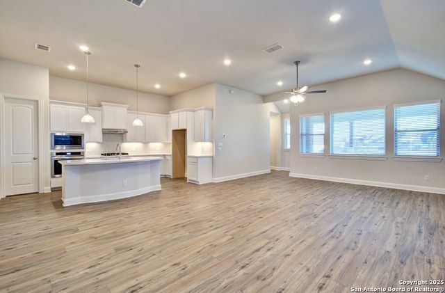 732 Navarro Street, New Braunfels, TX 78132