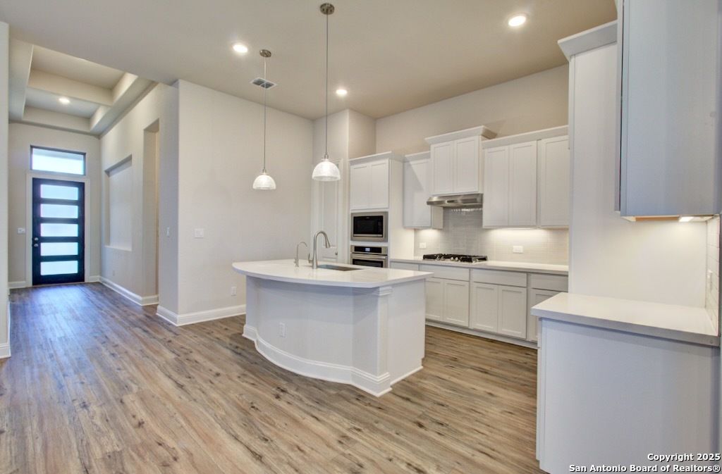 732 Navarro Street, New Braunfels, TX 78132