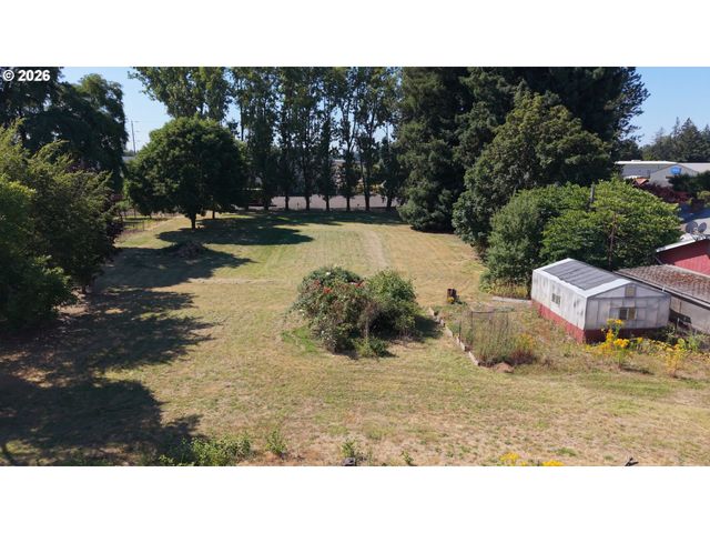 832 WILSONVILLE Rd, Newberg, OR 97132