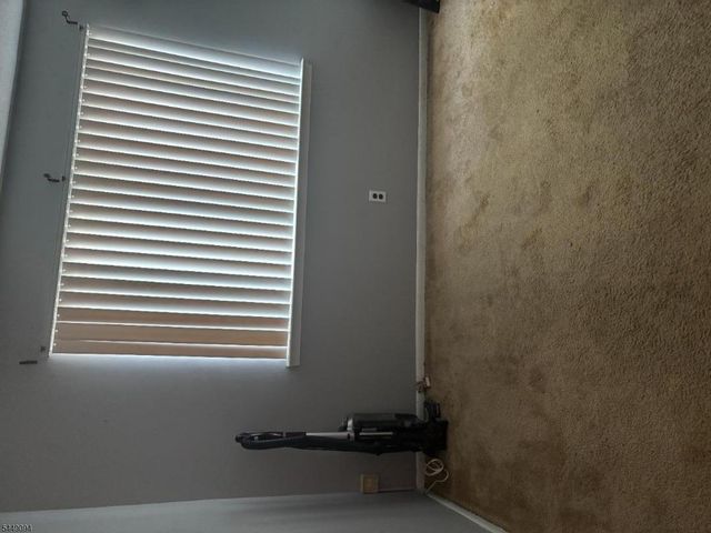 1 Arrowwood Lane, South Brunswick Twp., NJ 08852