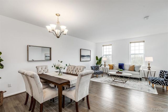 2769 Ashcombe Drive, Ann Arbor, MI 48105