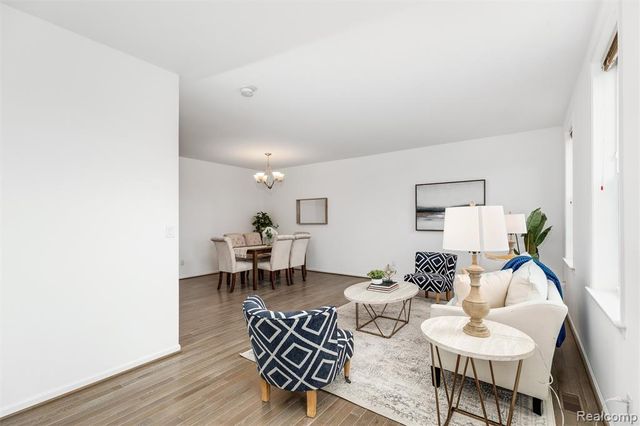 2769 Ashcombe Drive, Ann Arbor, MI 48105