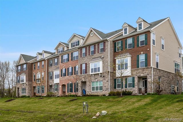 2769 Ashcombe Drive, Ann Arbor, MI 48105