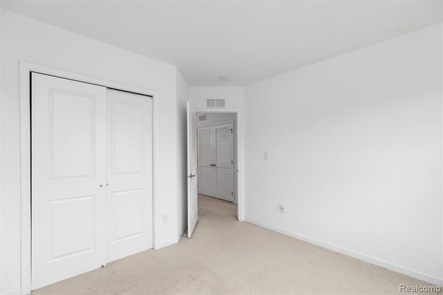 2769 Ashcombe Drive, Ann Arbor, MI 48105