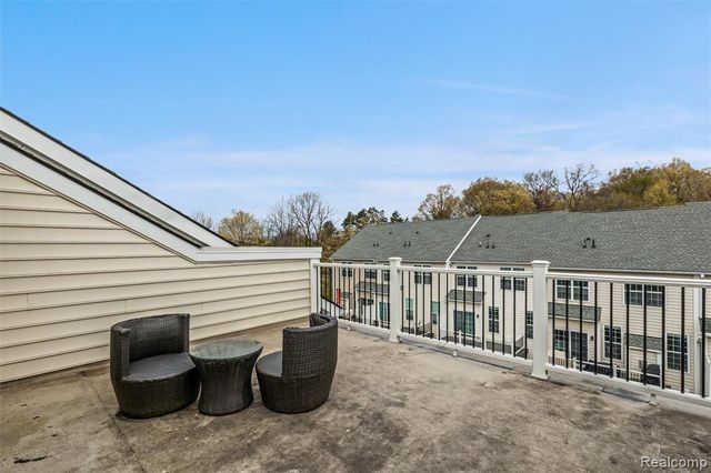 2769 Ashcombe Drive, Ann Arbor, MI 48105