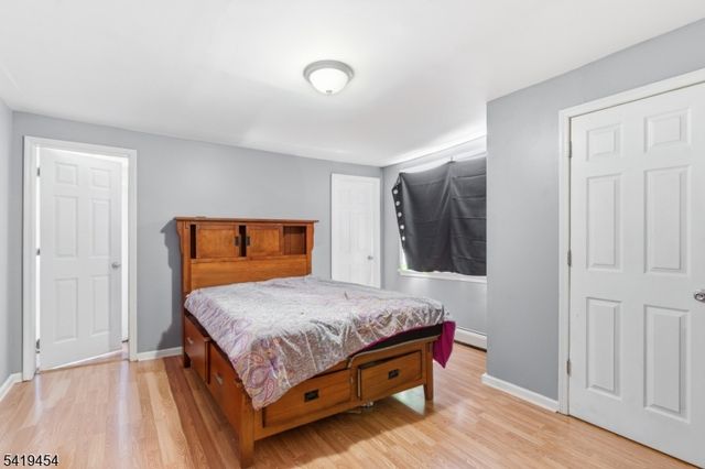 61 Cutler St, Newark City, NJ 07104