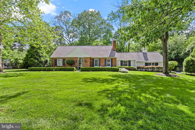 574 TIMBER LN, Devon, PA 19333