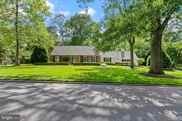 574 TIMBER LN, Devon, PA 19333