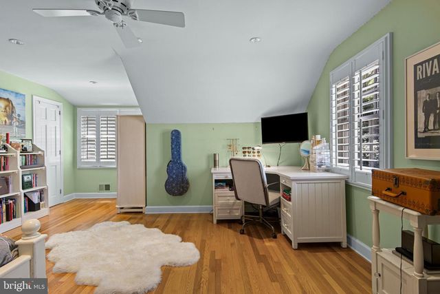574 TIMBER LN, Devon, PA 19333