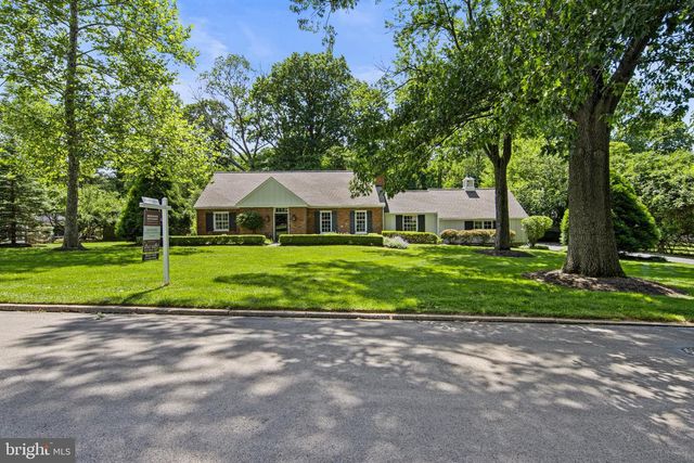 574 TIMBER LN, Devon, PA 19333