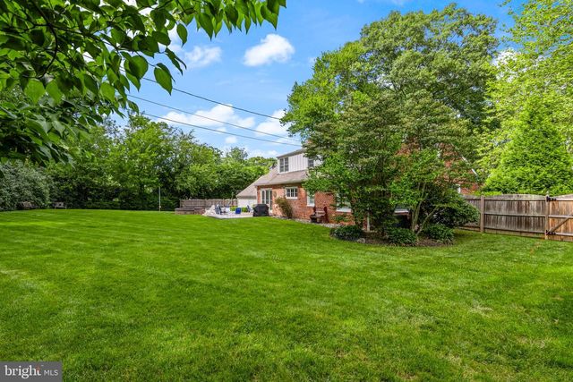 574 TIMBER LN, Devon, PA 19333