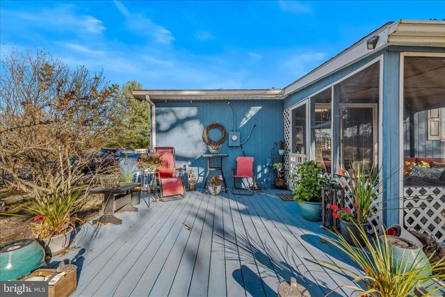 35 SLEEPYVIEW LN, Berkeley Springs, WV 25411