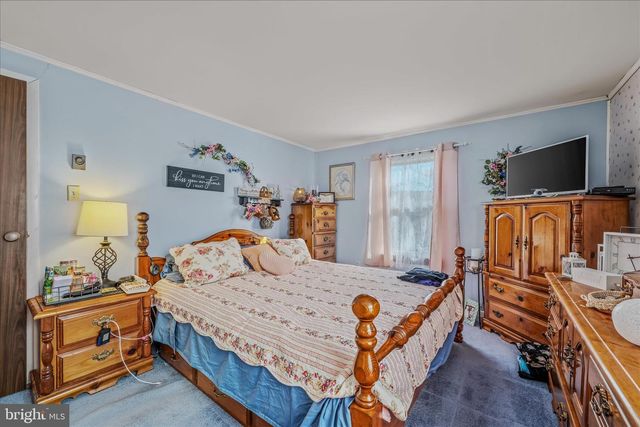 35 SLEEPYVIEW LN, Berkeley Springs, WV 25411