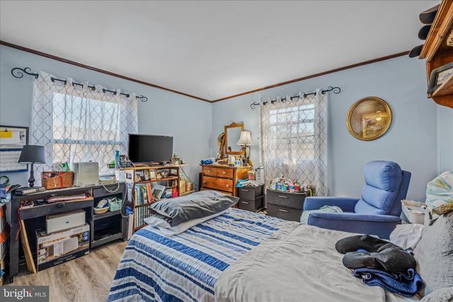 35 SLEEPYVIEW LN, Berkeley Springs, WV 25411