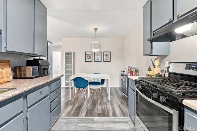 8800 Cedros Avenue 108, Panorama City, CA 91402