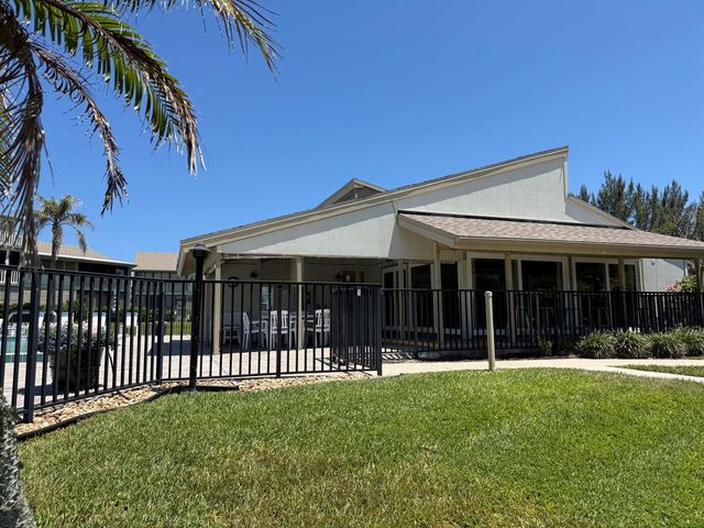 1456 NE Ocean Boulevard 9-202, Stuart, FL 34996