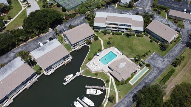 1456 NE Ocean Boulevard 9-202, Stuart, FL 34996