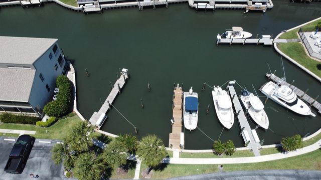 1456 NE Ocean Boulevard 9-202, Stuart, FL 34996
