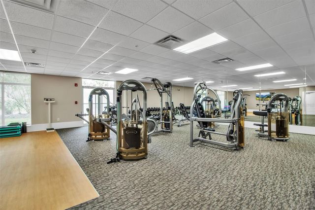 808 3RD AVENUE W 307, Bradenton, FL 34205