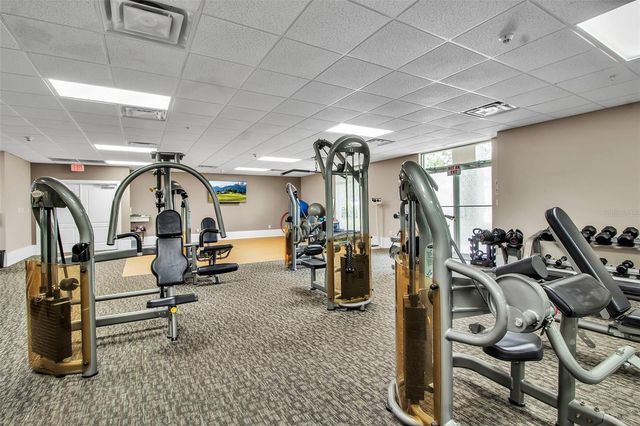 808 3RD AVENUE W 307, Bradenton, FL 34205