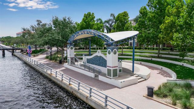 808 3RD AVENUE W 307, Bradenton, FL 34205