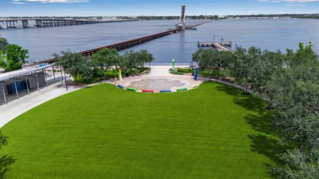 808 3RD AVENUE W 307, Bradenton, FL 34205