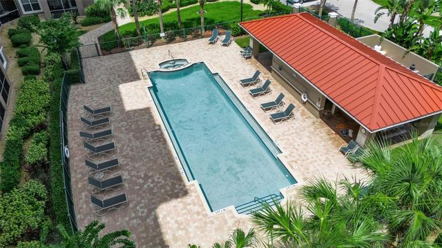 808 3RD AVENUE W 307, Bradenton, FL 34205