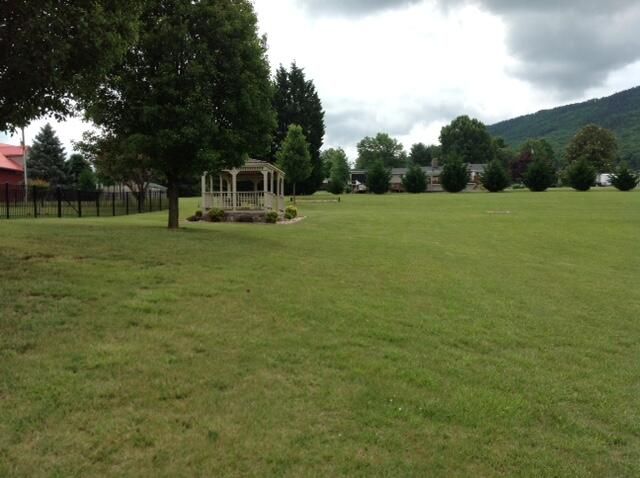 252 Richardson DR, Roanoke, VA 24019